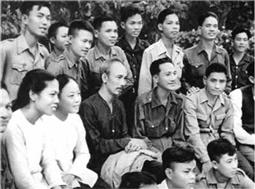 Giáo dục đạo đức cách mạng cho cán bộ, chiến sĩ  theo tư tưởng Hồ Chí Minh